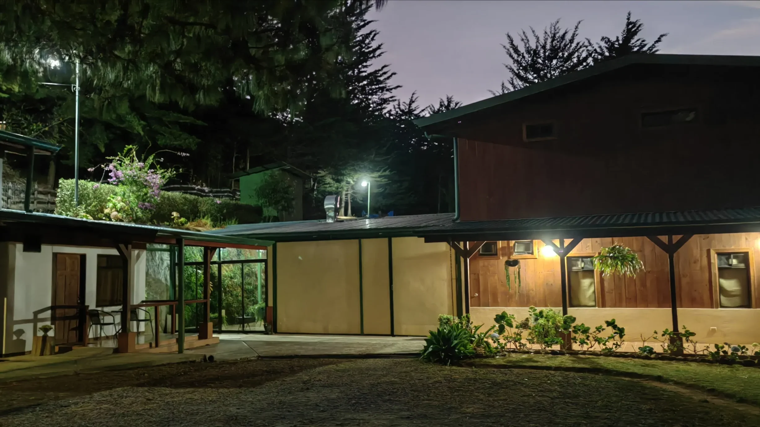 quintagaleon-lodge-facilities-16x9-1034